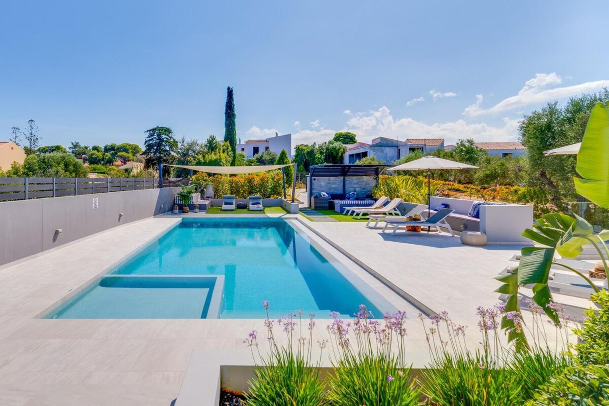 Villa Ampelaki - Premium Villa With Heated Pool Kounoupidhianá Extérieur photo
